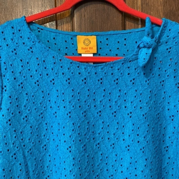 Ruby Rd. Eyelet 3/4 Sleeve Blouse - Picture 2 of 7
